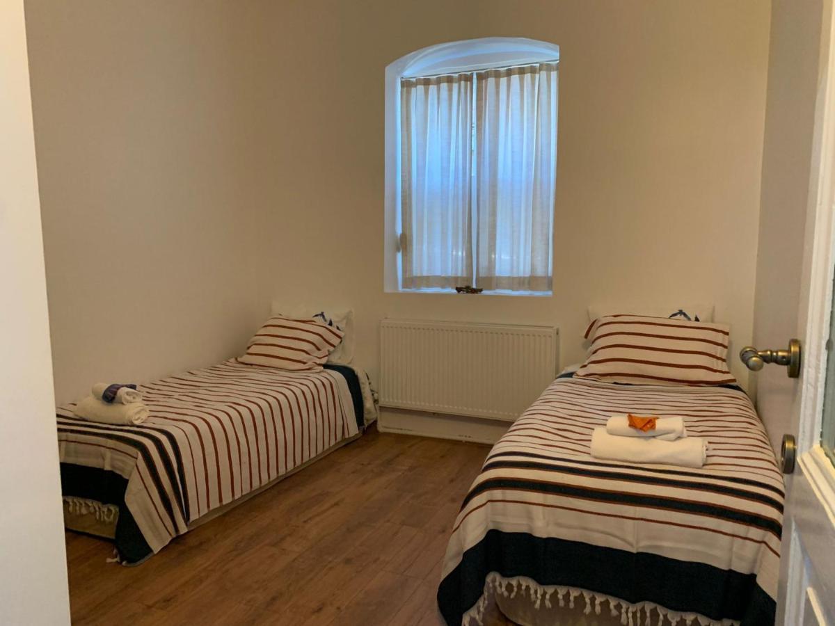 Apartamento Bueyuekada Al Koesk Adalar Exterior foto